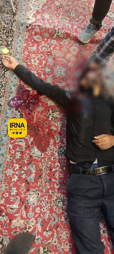 ببینید: پیکر‌های غرق در خون زائران حرم شاهچراغ +جزئیات جدید از حمله تروریستی