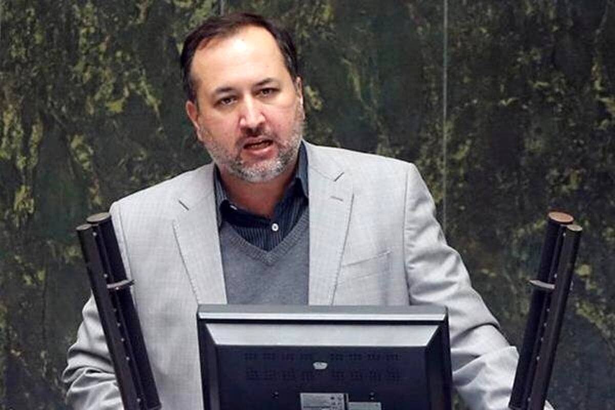 بازنشستگان و فرهنگیان با حقوق ۶میلیون تومانی نمیتوانند سفره خود را اداره کنند! بازنشستگان و فرهنگیان با حقوق ۶میلیون تومانی نمیتوانند سفره خود را اداره کنند!