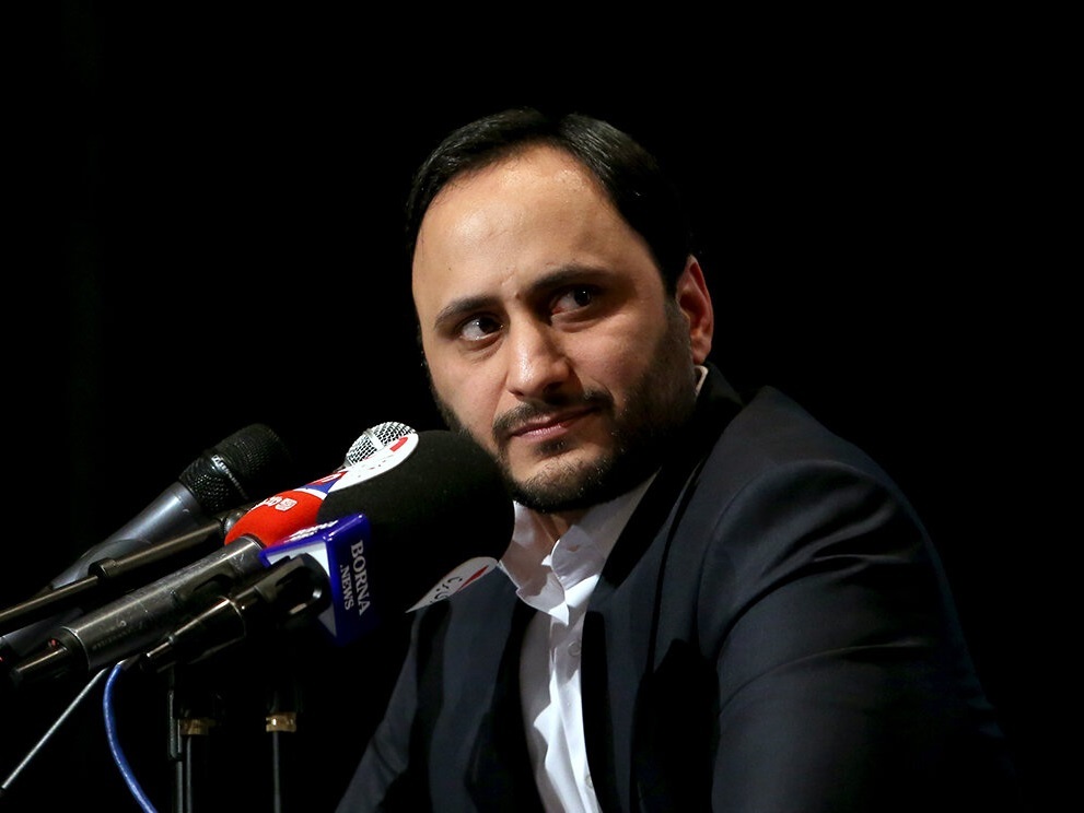 سخنگوی دولت تکلیف بازگشت علی کریمی به کشور را مشخص کرد سخنگوی دولت تکلیف بازگشت علی کریمی به کشور را مشخص کرد