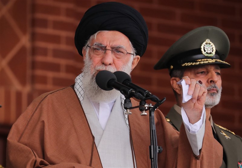 رهبر انقلاب تکلیف سلبریتیها و بازداشتیهای اخیر را روشن کردند +ویدئو رهبر انقلاب تکلیف سلبریتیها و بازداشتیهای اخیر را روشن کردند +ویدئو