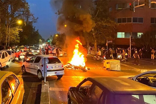 از شعلهور شدن آتش اعتراضات بترسید/ سخنان برخی از مسئولان مایه تاسف است از شعلهور شدن آتش اعتراضات بترسید/ سخنان برخی از مسئولان مایه تاسف است