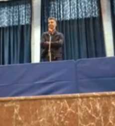 عادل فردوسی‌پور در دانشگاه شریف: به «زن، زندگی و آزادی» احترام بگذاریم! +ویدئو
