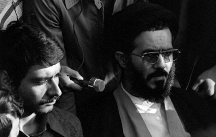 موسوی خوئینی‌ها امام خمینی را در جریان اشغال لانه جاسوسی دور زده بود؟
