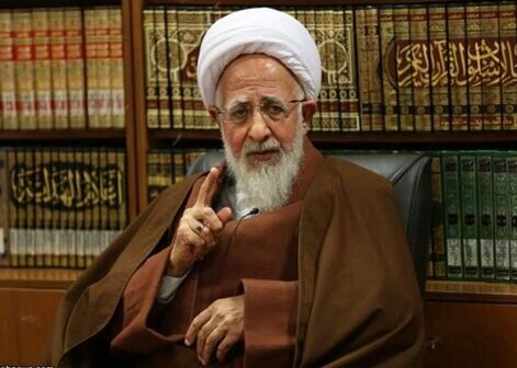 آیت‌الله جوادی آملی: اقتصاد یک علم آسمانی نیست که قرآن به ما یاد بدهد!