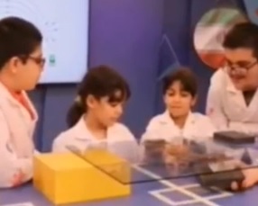 ویدئو| دانش‌آموزان دختر بدون حجاب در برنامه تلویزیون!