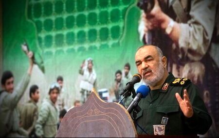 جزئیاتی از تهیه بولتن محرمانه هکشده برای فرمانده کل سپاه جزئیاتی از تهیه بولتن محرمانه هکشده برای فرمانده کل سپاه