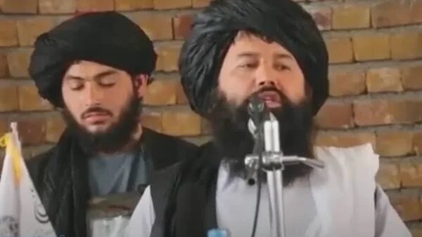 واکنش طالبان به واکنشها درباره ممنوعیت آموزش زنان: اگر بمب اتم هم بزنید کوتاه نمیآییم واکنش طالبان به واکنشها درباره ممنوعیت آموزش زنان: اگر بمب اتم هم بزنید کوتاه نمیآییم