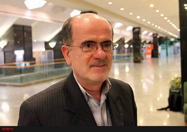 نماینده پیشین مجلس: حاکمیت باید دیوارهای بتنی را از اطراف خودش بردارد/ از ابتدا به مواضع فرهنگی مردم دقت نشد نماینده پیشین مجلس: حاکمیت باید دیوارهای بتنی را از اطراف خودش بردارد/ از ابتدا به مواضع فرهنگی مردم دقت نشد
