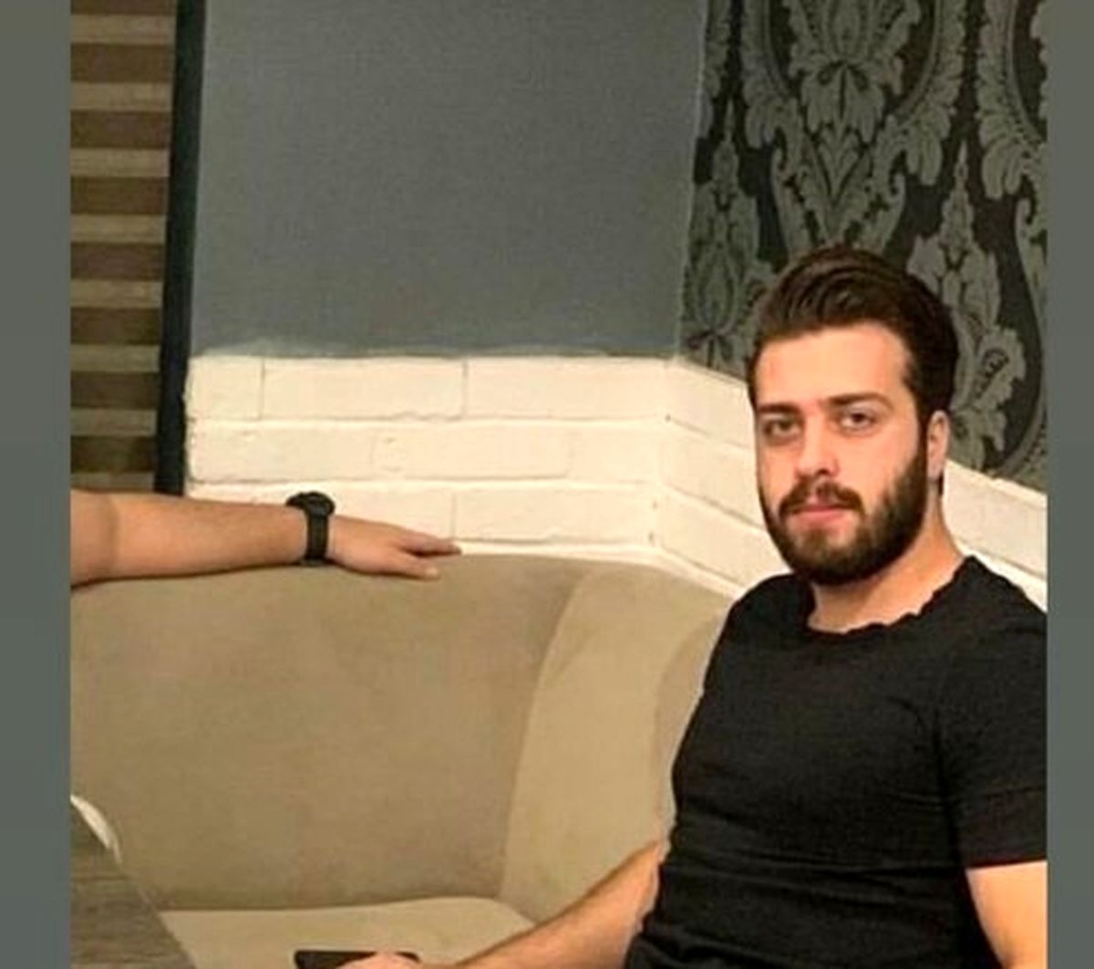 مهران سماک با گلوله ساچمهای فوت کرده است مهران سماک با گلوله ساچمهای فوت کرده است