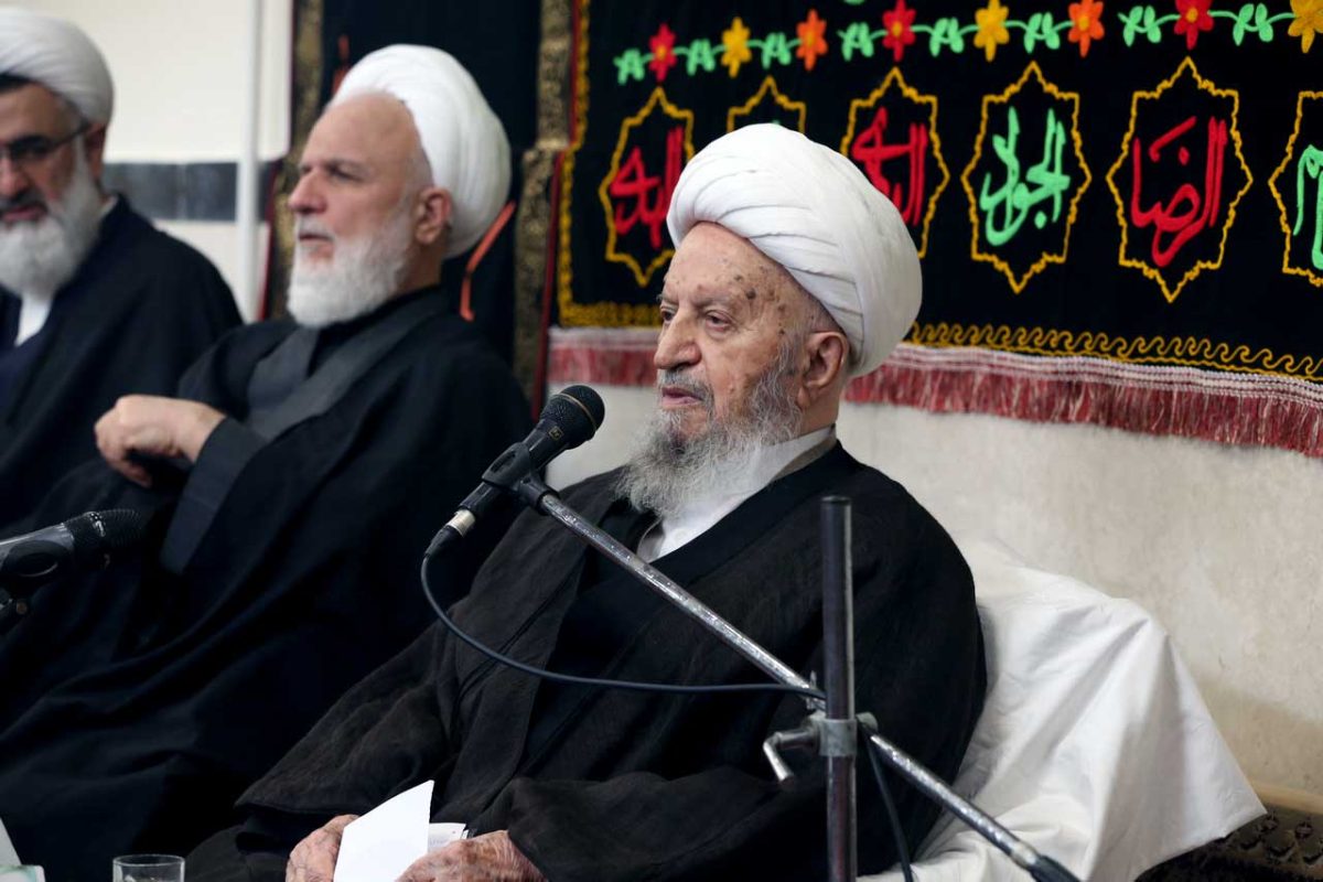 انتقاد آیت‌الله مکارم شیرازی از مسئولان درباره افزایش شدید قیمت دلار!
