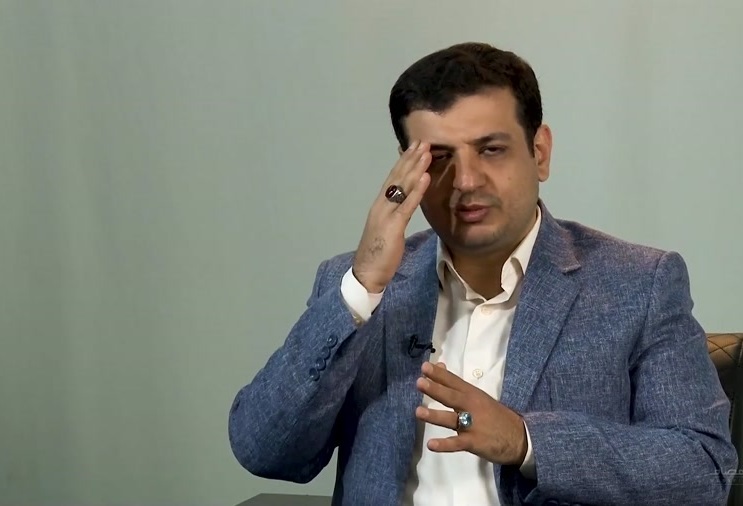 حمله تیم قالیباف به رائفیپور: در بازی انتخاباتی برخی افراد خاص قرار نگیر! حمله تیم قالیباف به رائفیپور: در بازی انتخاباتی برخی افراد خاص قرار نگیر!