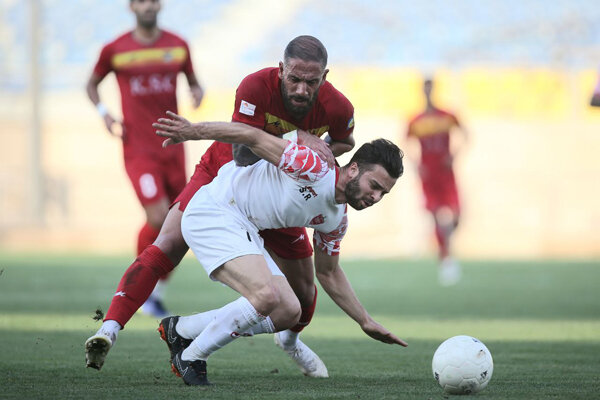 پخش زنده فوتبال از تلویزیون چهارشنبه ۱۲ بهمن/ ساعت بازی پرسپولیس و آلومینیوم پخش زنده فوتبال از تلویزیون چهارشنبه ۱۲ بهمن/ ساعت بازی پرسپولیس و آلومینیوم