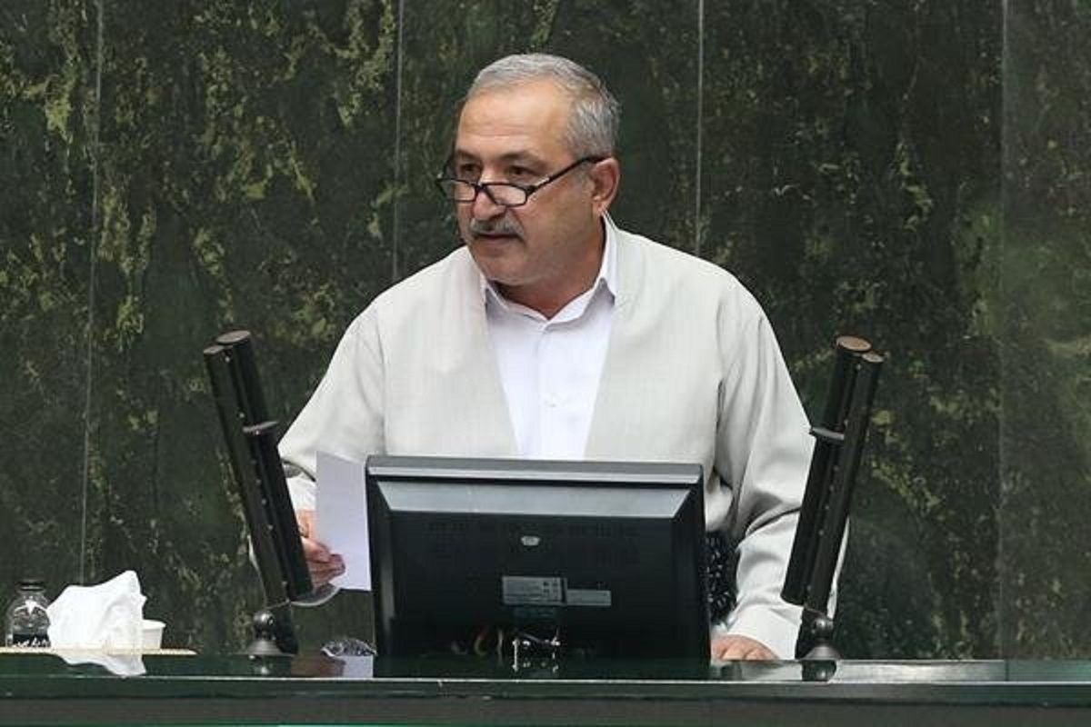 دولت برای پرداخت حقوق و یارانه بدش نمی‌آید بعضی مواقع قیمت دلار صعودی شود