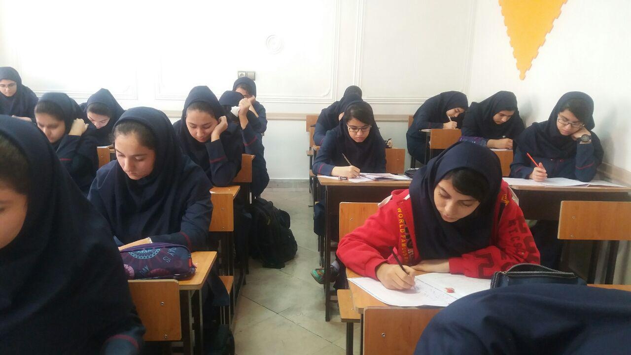 مسمومیتهای سریالی دختران به یک استان دیگر رسید مسمومیتهای سریالی دختران به یک استان دیگر رسید