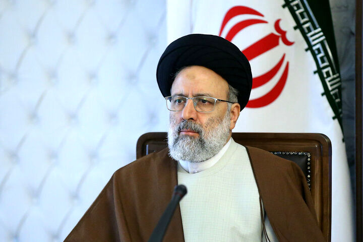 درخواست رئیسی از رئیس کل بانک مرکزی در مورد پول ملی درخواست رئیسی از رئیس کل بانک مرکزی در مورد پول ملی