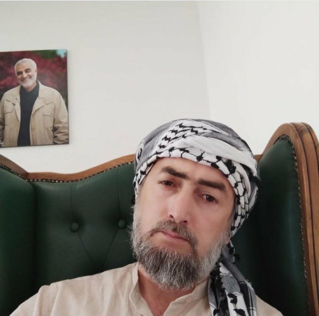 پس‌لرزه‌های حمله به سفارت: یک شیعه در آذربایجان به جرم سلفی با عکس سردار سلیمانی بازداشت شد +عکس