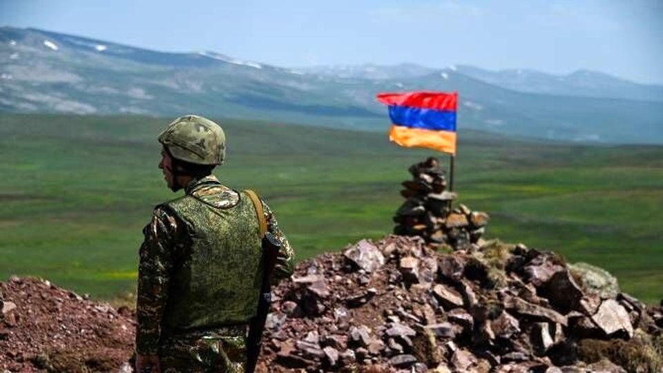 جنگ آذربایجان و ارمنستان بالا گرفت/ سفیر باکو: وقت عمل است