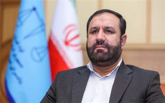 مسمومیت دختران و اعلام جرم علیه زیباکلام، کیانیان، شرق و هممیهن مسمومیت دختران و اعلام جرم علیه زیباکلام، کیانیان، شرق و هممیهن