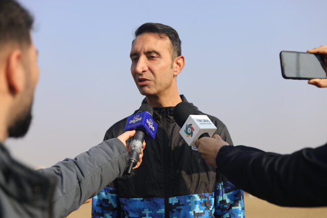 عنایتی از سرمربیگری نفت مسجد سلیمان استعفا کرد عنایتی از سرمربیگری نفت مسجد سلیمان استعفا کرد