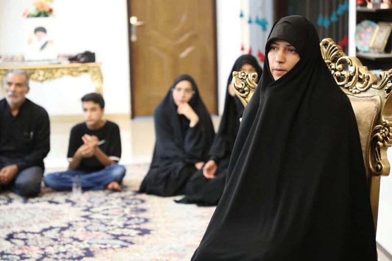 ضرب‌و‌شتم و کشیدن چادر از سر زن آمر به معروف در اولین شب سال جدید