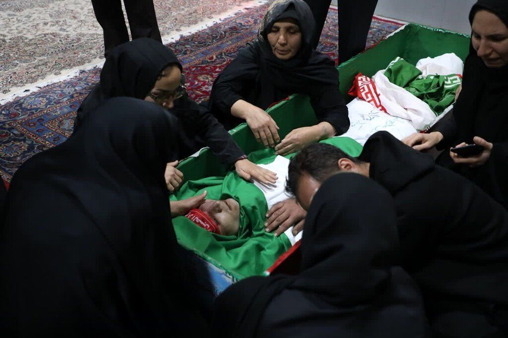 برادرشهیدعجمیان: دو نفری که اعدام شدند جرم شان محاربه بود؛ ربطی به قتل برادرم نداشت