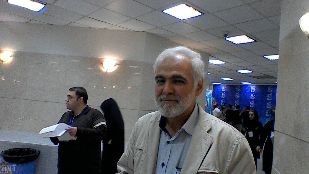 تنش بین دولت و مجلس در روزهای آینده/ اصولگراها با دولت زاویه پیدا میکنند تنش بین دولت و مجلس در روزهای آینده/ اصولگراها با دولت زاویه پیدا میکنند