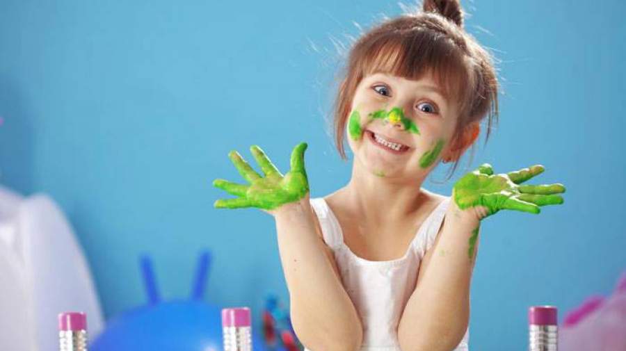 بچهها چطور شاد میشوند؟ بچهها چطور شاد میشوند؟