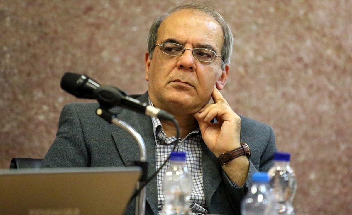 پاشنه آشیل اقتصاد ایران نه ارز ۴۲۰۰ تومانی که بنزین ۱۵۰۰ تومانی است پاشنه آشیل اقتصاد ایران نه ارز ۴۲۰۰ تومانی که بنزین ۱۵۰۰ تومانی است