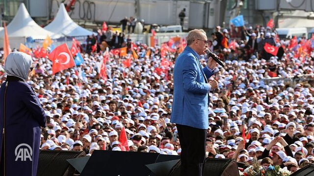 تنش رو به افزایش در ترکیه در آستانه انتخابات/ اردوغان رقیبش را «الکلی» خواند
