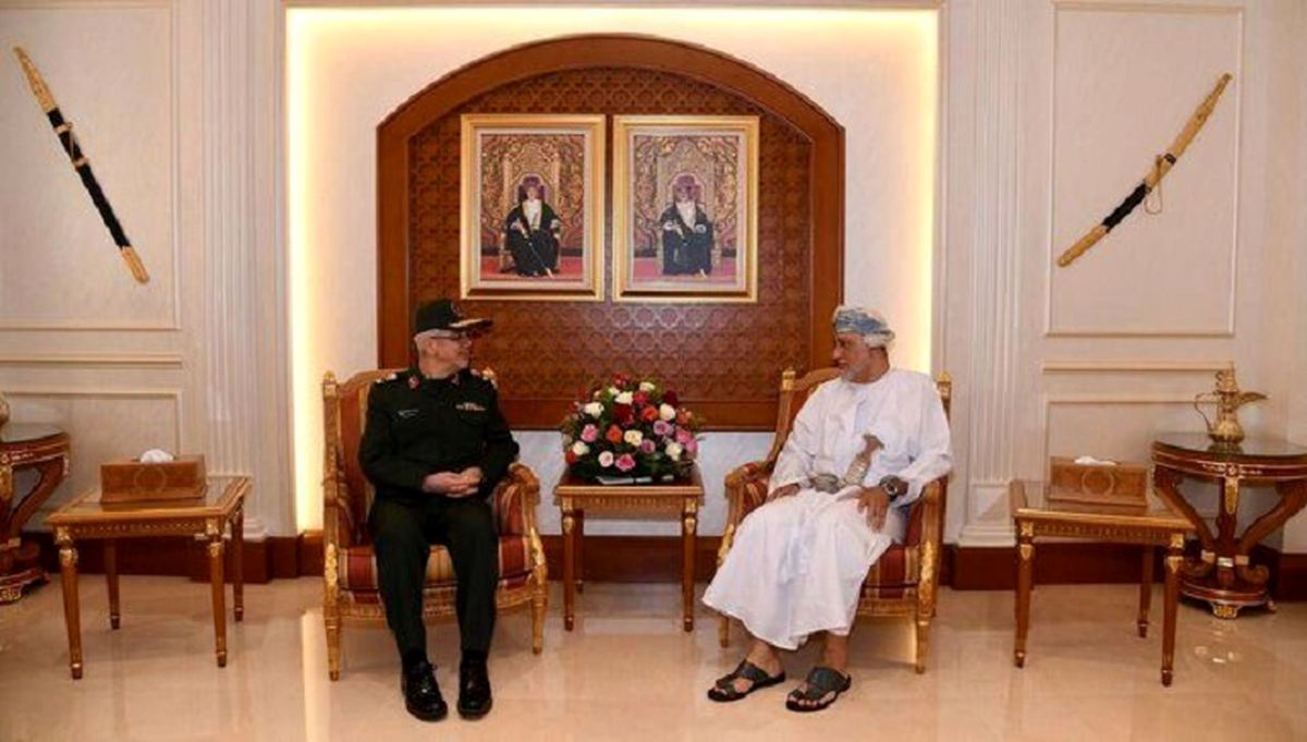 علت سفر مقام بلندپایه نظامی ایران به عمان فاش شد