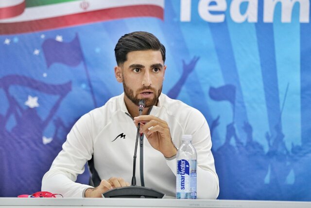 جهانبخش‌ به انتشار عکسش کنار بازیکن اسرائیلی واکنش نشان داد: دفاع از مظلوم ارزشمندتر از فوتبال است