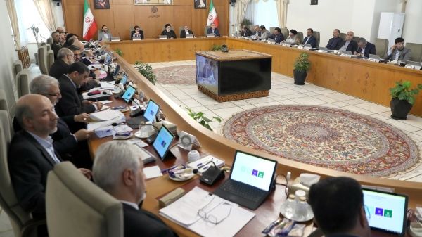 ماموریت مهم ابراهیم رئیسی به بانک مرکزی! ماموریت مهم ابراهیم رئیسی به بانک مرکزی!