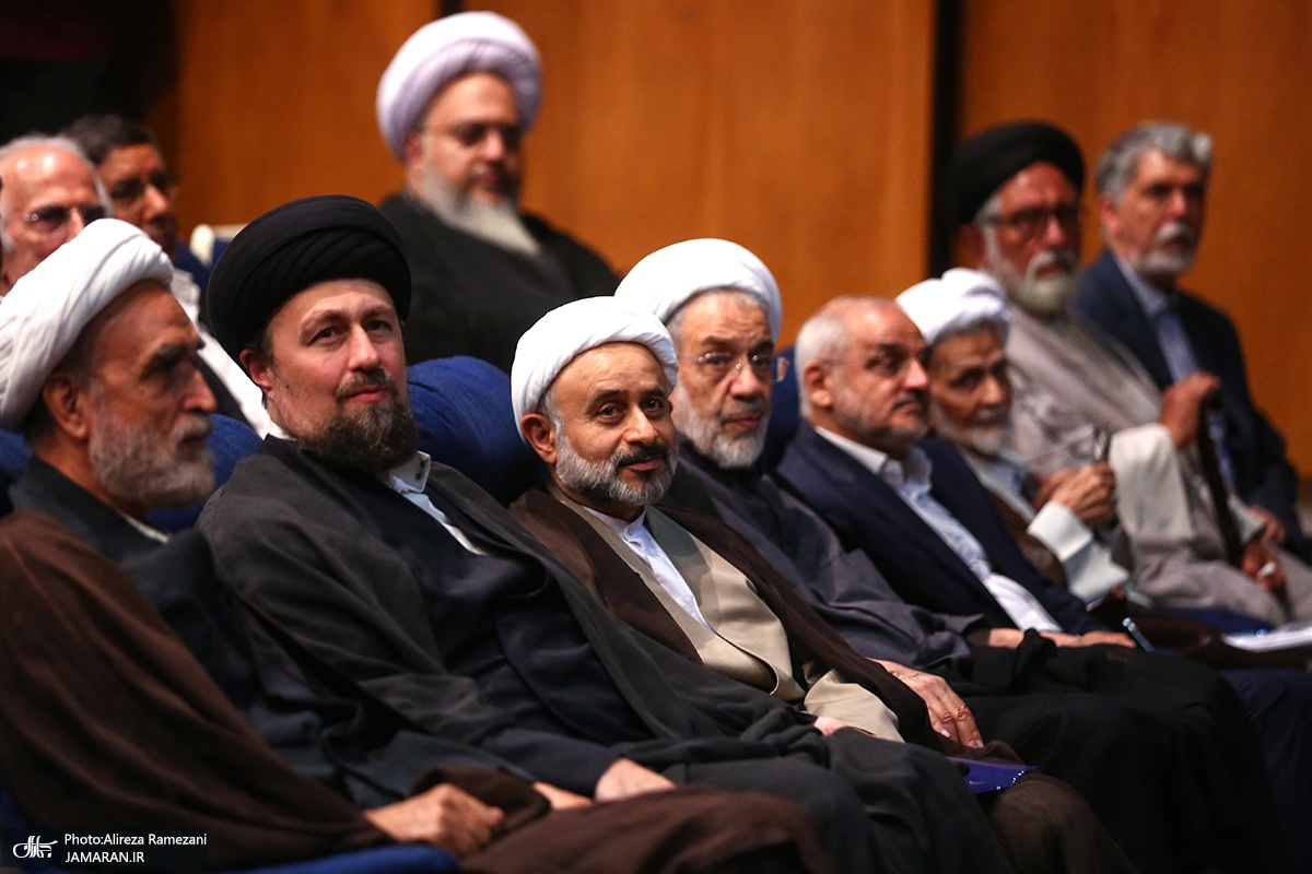 سیدحسن خمینی از خبرنگاری که کتک خورده بود عذرخواهی کرد سیدحسن خمینی از خبرنگاری که کتک خورده بود عذرخواهی کرد