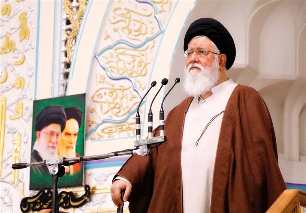 علمالهدی: فضای مجازی بلای خانمانسوز فضای فرهنگی امروز جامعه است؛ قوای سهگانه آن را کنترل کنند علمالهدی: فضای مجازی بلای خانمانسوز فضای فرهنگی امروز جامعه است؛ قوای سهگانه آن را کنترل کنند