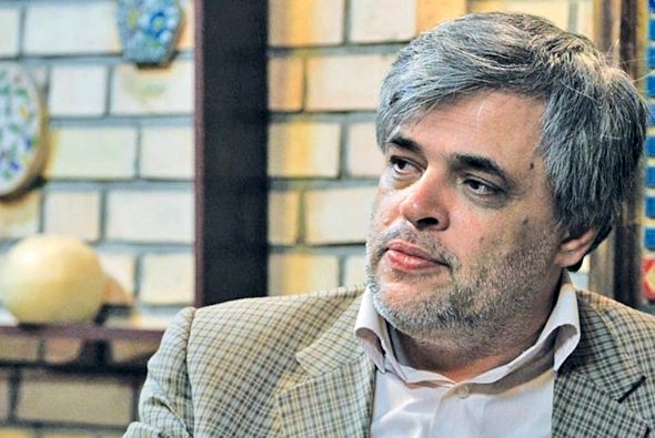 مهاجری: حامیان تفکر حکومت اسلامی فضای سیاسی را در راستای مشارکت حداقلی تغییر میدهند مهاجری: حامیان تفکر حکومت اسلامی فضای سیاسی را در راستای مشارکت حداقلی تغییر میدهند