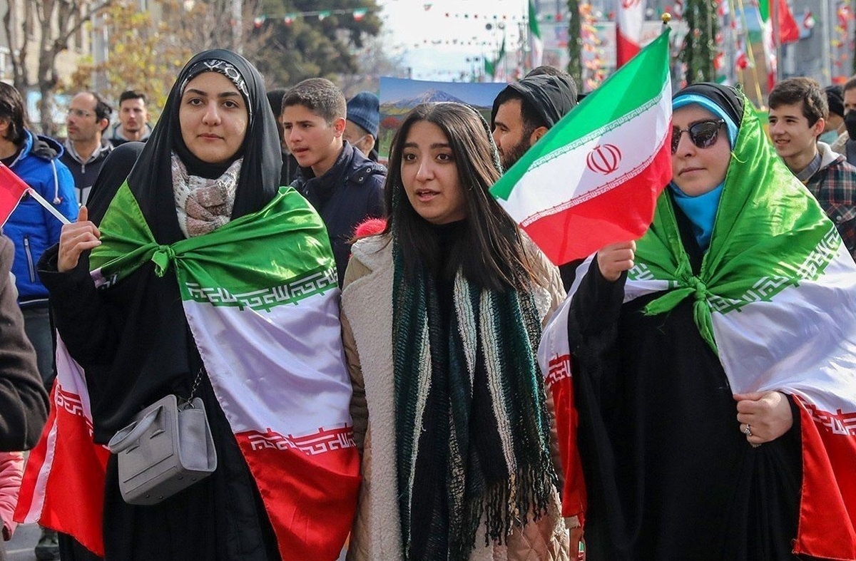 آقای «زیست عفیفانه»! درباره آدمها و شهروندان زن حرف میزنید، نه هندوانه!/ توهین تا چه حد؟ آقای «زیست عفیفانه»! درباره آدمها و شهروندان زن حرف میزنید، نه هندوانه!/ توهین تا چه حد؟