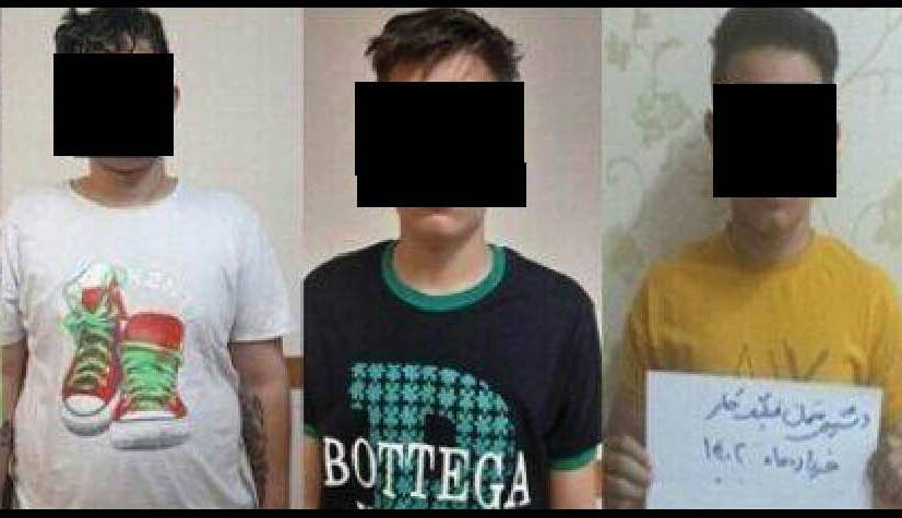 کلاهبرداری ۶ دانش‌آموز با ۱۰۰ هزار پیامک ثنا و سهام عدالت! +عکس