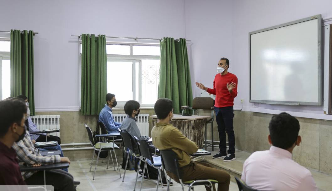 جزئیات آزمون استخدام دبیر و هنرآموز آموزش و پرورش اعلام شد جزئیات آزمون استخدام دبیر و هنرآموز آموزش و پرورش اعلام شد