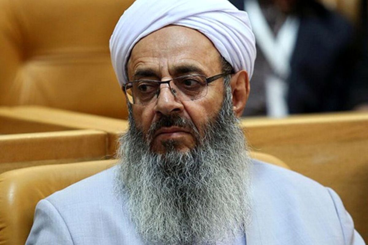 مولوی عبدالحمید: مردم خودشان می دانند در انتخابات چه کار کنند