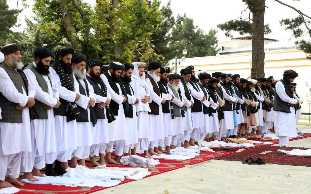 اختلاف در نماز عید قربان رهبران طالبان/ برگزاری مراسم در میان تدابیر شدید امنیتی