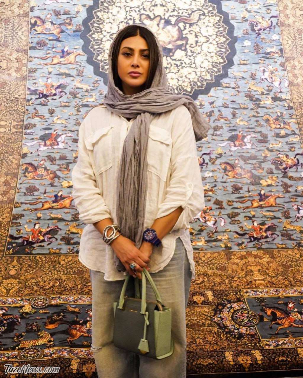 اولین تصویر از آزاده صمدی بعد از حکم دادگاه