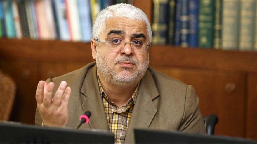 نماینده سابق مجلس: شکست از روحانی در دل رئیسی مانده است/ در دنیا با هوش مصنوعی به فضا میروند و ما دنبال کشف حجاب هستیم نماینده سابق مجلس: شکست از روحانی در دل رئیسی مانده است/ در دنیا با هوش مصنوعی به فضا میروند و ما دنبال کشف حجاب هستیم