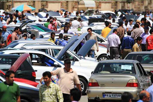 افزایش ابهامآمیز قیمت خودرو در بازار/ قیمتها بیشتر از تورم حرکت کرده! افزایش ابهامآمیز قیمت خودرو در بازار/ قیمتها بیشتر از تورم حرکت کرده!