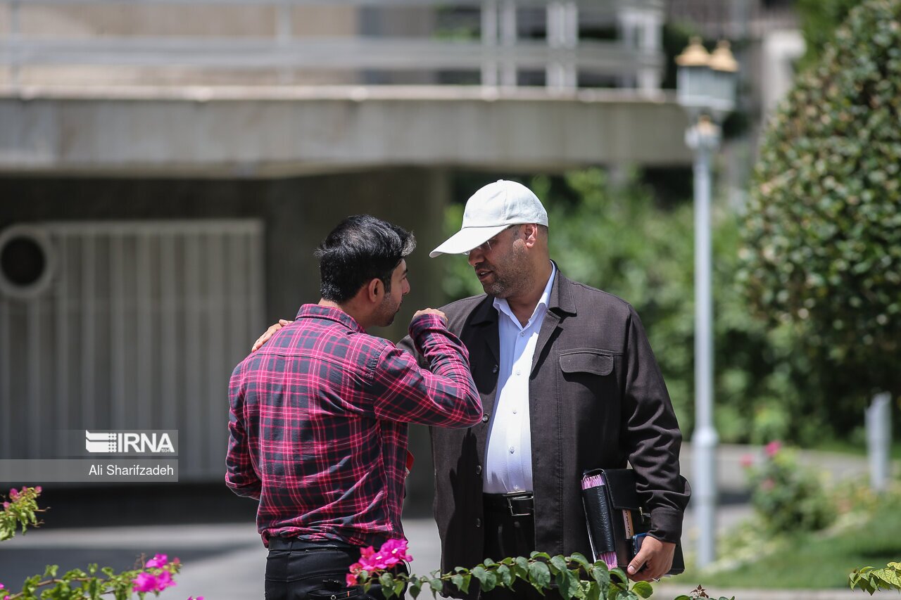 تیپ جدید وزیر آموزش و پرورش سوژه شد +تصاویر