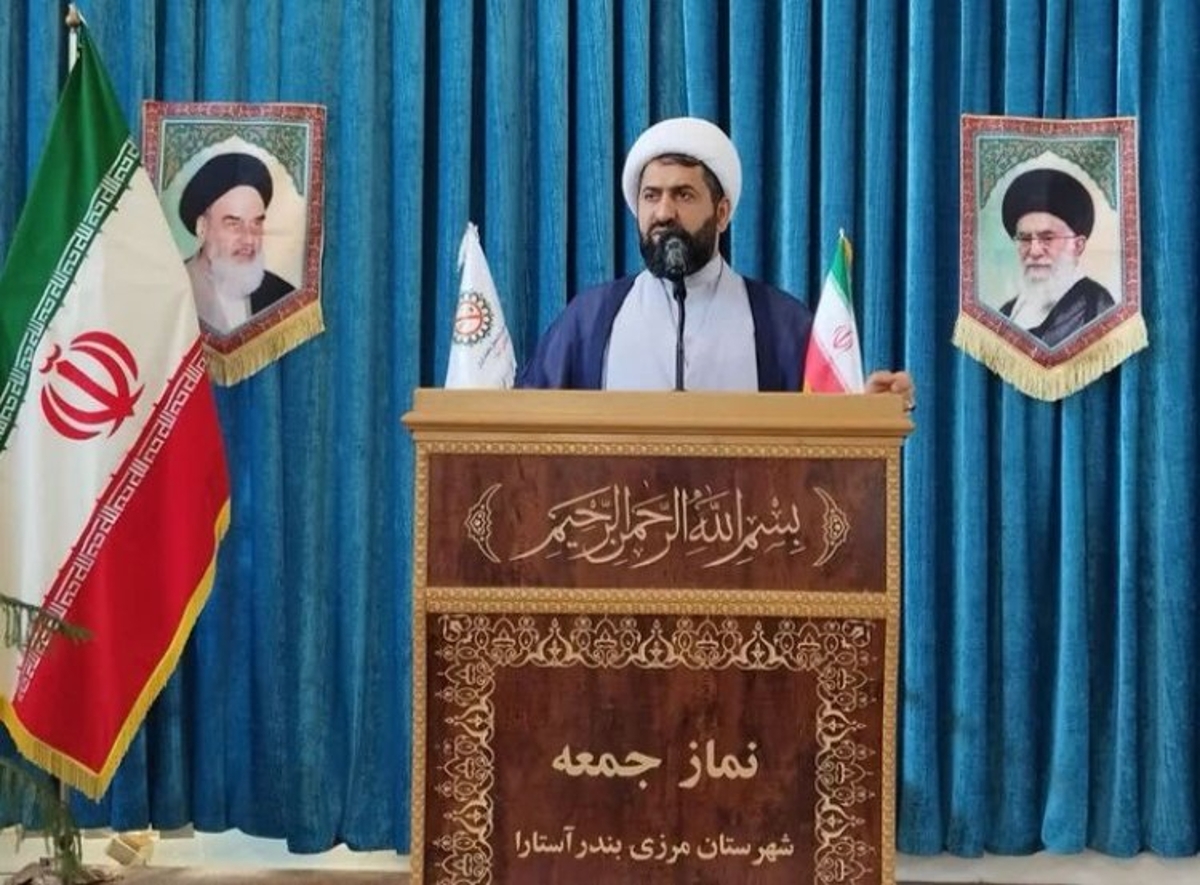 آقای میرسلیم! مگر شما در جایگاه رهبر هستید که بدانید کدام حرف اهانت به رهبر یا حمایت از ایشان است؟ آقای میرسلیم! مگر شما در جایگاه رهبر هستید که بدانید کدام حرف اهانت به رهبر یا حمایت از ایشان است؟