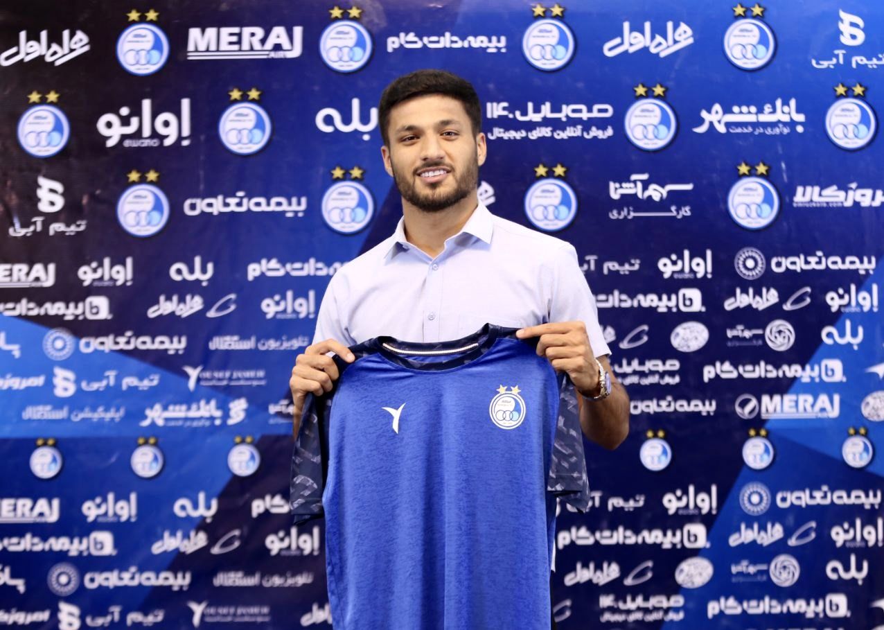 هواداران استقلال نگران نباشند؛ ستاره بوشهری آبیپوش میماند هواداران استقلال نگران نباشند؛ ستاره بوشهری آبیپوش میماند