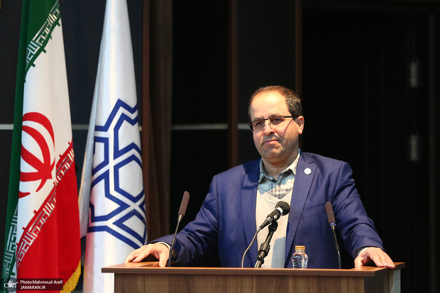 واکنش رییس دانشگاه تهران به درگیری رسانه ای میان محمد مرندی و رییس بسیج اساتید این دانشگاه واکنش رییس دانشگاه تهران به درگیری رسانه ای میان محمد مرندی و رییس بسیج اساتید این دانشگاه
