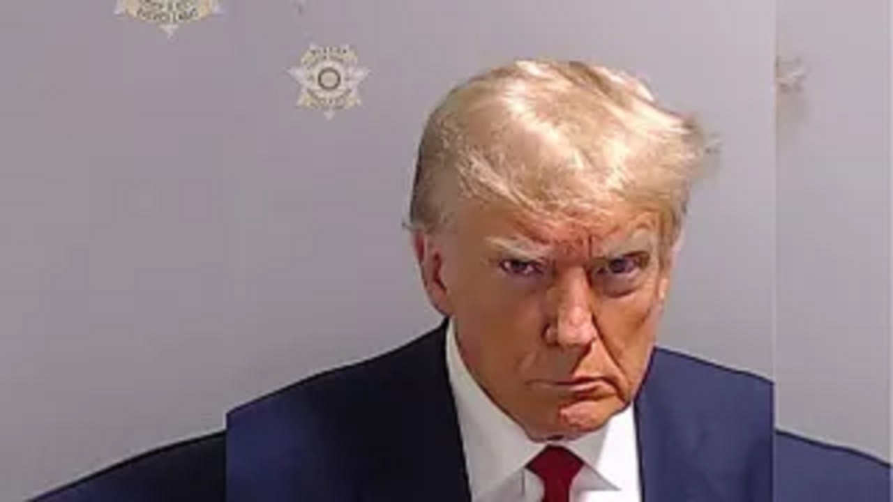 سود باورنکردنی ترامپ از انتشار عکس بازداشتش!