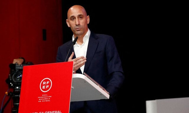 محرومیت رئیس جنجالی فدراسیون فوتبال اسپانیا محرومیت رئیس جنجالی فدراسیون فوتبال اسپانیا