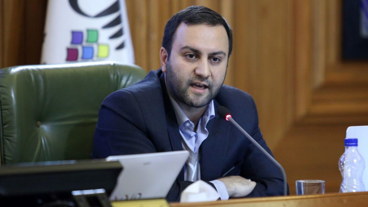 نماینده مجلس: فقیر شدن یک سوم مردم را سیاسی نکنید نماینده مجلس: فقیر شدن یک سوم مردم را سیاسی نکنید
